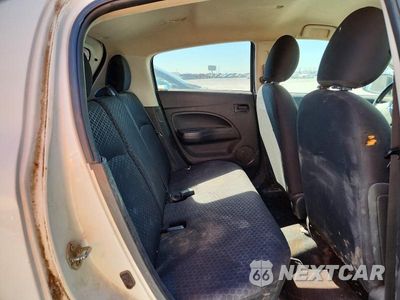 Zdjęcie 10 z 12 samochodu: 2015 MITSUBISHI MIRAGE DE VIN:ML32A3HJ9FH007790 - miniatura