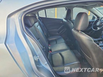 Zdjęcie 10 z 13 samochodu: 2015 MAZDA 3 TOURING VIN:JM1BM1L32F1256233 - miniatura