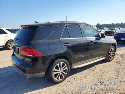 Trzecie zdjęcie samochodu z tyłu: 2016 MERCEDES-BENZ GLE 350 VIN:4JGDA5JBXGA666035 - miniatura