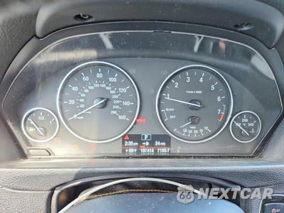 Zdjęcie 9 z 12 samochodu: 2013 BMW 328 XI VIN:WBA3B3C53DJ810798 - miniatura