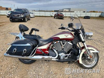 2013 VICTORY MOTORCYCLES CROSS ROADS CLASSIC 5VPBW36N4D3025436 - główne zdjęcie licytacji z USA - miniatura