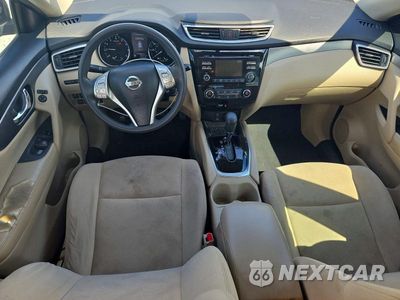 Zdjęcie 8 z 13 samochodu: 2016 NISSAN ROGUE S VIN:KNMAT2MT9GP646909 - miniatura