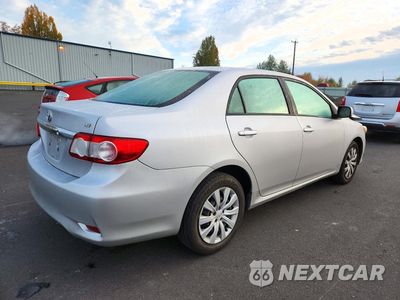 Trzecie zdjęcie samochodu z tyłu: 2012 TOYOTA CORALLA VIN:2T1BU4EE2CC904550 - miniatura