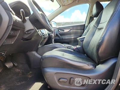 Zdjęcie 7 z 14 samochodu: 2015 NISSAN ROGUE SV VIN:5N1AT2MT9FC895955 - miniatura