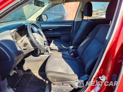 Zdjęcie 7 z 12 samochodu: 2017 MITSUBISHI OUTLANDER ES VIN:JA4AZ2A38HZ008427 - miniatura