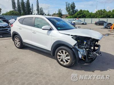 Czwarte zdjęcie samochodu z boku: 2021 HYUNDAI TUCSON VALUE VIN:KM8J33A45MU331018 - miniatura