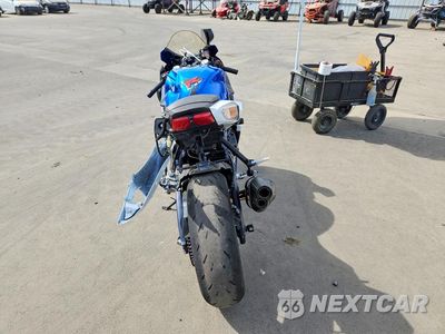 Czwarte zdjęcie samochodu z boku: 2012 SUZUKI GSX750 VIN:JS1GR7MA3C2100693 - miniatura