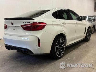 Czwarte zdjęcie samochodu z boku: 2016 BMW X6 X6 M VIN:5YMKW8C53G0R43790 - miniatura