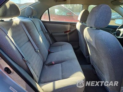 Zdjęcie 10 z 12 samochodu: 2004 TOYOTA COROLLA LE VIN:1NXBR32E04Z341160 - miniatura