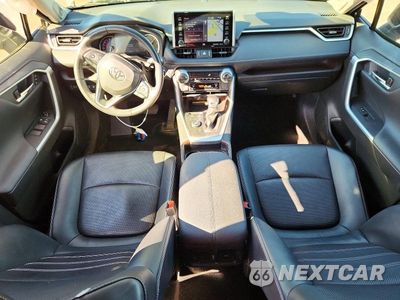 Zdjęcie 8 z 13 samochodu: 2021 TOYOTA RAV4 LIMITED VIN:JTMN1RFV4MD075597 - miniatura