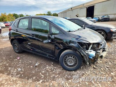 Czwarte zdjęcie samochodu z boku: 2017 HONDA FIT LX VIN:3HGGK5H58HM711168 - miniatura