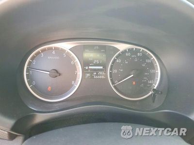 Zdjęcie 9 z 14 samochodu: 2019 NISSAN KICKS S VIN:3N1CP5CU4KL538374 - miniatura