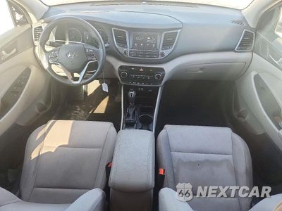 Zdjęcie 8 z 13 samochodu: 2018 HYUNDAI TUCSON SEL VIN:KM8J3CA40JU730379 - miniatura