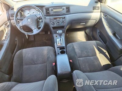 Zdjęcie 8 z 13 samochodu: 2005 TOYOTA COROLLA S VIN:1NXBR32E75Z366770 - miniatura