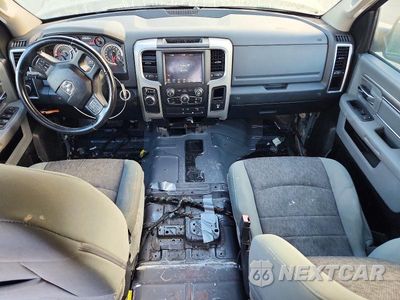 Zdjęcie 8 z 12 samochodu: 2020 RAM 1500 CLASSIC SLT VIN:1C6RR6TT2LS135518 - miniatura