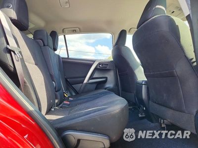 Zdjęcie 11 z 13 samochodu: 2016 TOYOTA RAV4 LE VIN:JTMZFREV1GJ065863 - miniatura