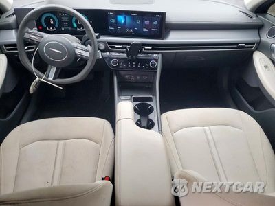 Zdjęcie 8 z 12 samochodu: 2024 HYUNDAI SONATA SEL VIN:KMHL64JA5RA412640 - miniatura