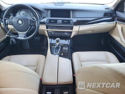 Zdjęcie 8 z 12 samochodu: 2016 BMW 528 XI VIN:WBA5A7C5XGG643215 - miniatura