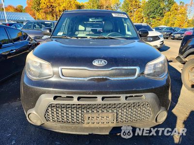 Piąte zdjęcie samochodu w środku: 2016 KIA SOUL BASE VIN:KNDJN2A21G7854496 - miniatura