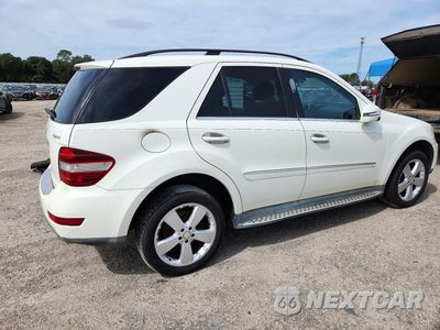 Trzecie zdjęcie samochodu z tyłu: 2011 MERCEDES-BENZ ML 350 4MATIC VIN:4JGBB8GB5BA746395 - miniatura