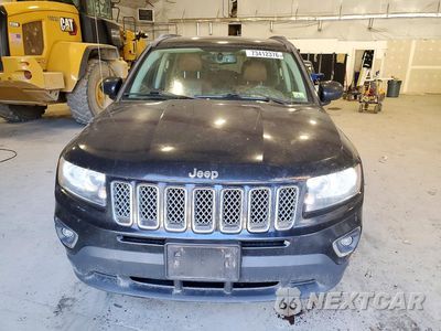 Piąte zdjęcie samochodu w środku: 2016 JEEP COMPASS LATITUDE VIN:1C4NJDEB8GD706916 - miniatura