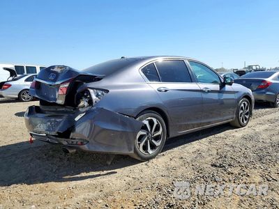 Trzecie zdjęcie samochodu z tyłu: 2016 HONDA ACCORD EXL VIN:1HGCR2F89GA041714 - miniatura
