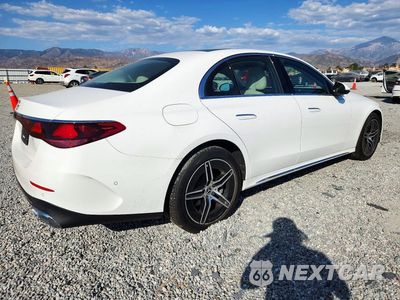 Trzecie zdjęcie samochodu z tyłu: 2026 MERCEDES-BENZ E 350 VIN:W1KLF4GB3TA229626 - miniatura