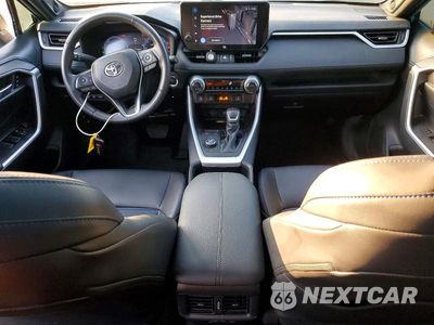 Zdjęcie 8 z 13 samochodu: 2024 TOYOTA RAV4 XSE VIN:4T3E6RFV1RU171019 - miniatura