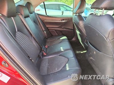Zdjęcie 10 z 12 samochodu: 2018 TOYOTA CAMRY SE VIN:4T1B11HKXJU564309 - miniatura