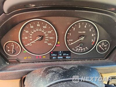 Zdjęcie 9 z 12 samochodu: 2012 BMW 328 I VIN:WBA3A5C54CF349871 - miniatura
