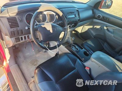 Zdjęcie 8 z 12 samochodu: 2007 TOYOTA TACOMA V6 VIN:5TEUU42N27Z425333 - miniatura