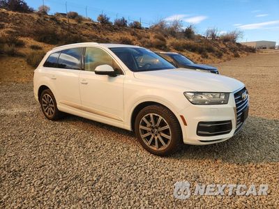 Czwarte zdjęcie samochodu z boku: 2018 AUDI Q7 PRESTIGE VIN:WA1VAAF70JD041102 - miniatura