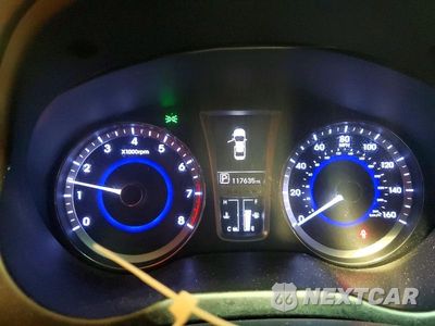 Zdjęcie 9 z 12 samochodu: 2012 HYUNDAI AZERA BASE VIN:KMHFG4JG9CA150160 - miniatura