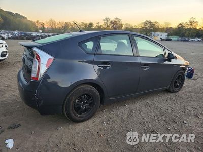 Trzecie zdjęcie samochodu z tyłu: 2015 TOYOTA PRIUS THREE VIN:JTDKN3DU3F1929336 - miniatura