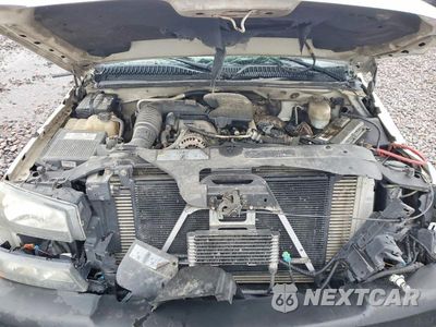 Zdjęcie 11 z 12 samochodu: 2005 CHEVROLET SILVERADO K2500 HEAVY DUTY VIN:1GCHK23295F808678 - miniatura