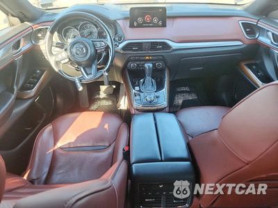 Zdjęcie 8 z 13 samochodu: 2018 MAZDA CX-9 SIGNATURE VIN:JM3TCBEY6J0211551 - miniatura