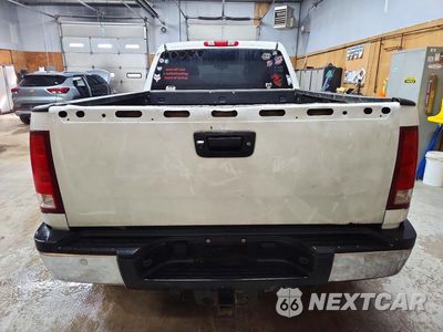 Zdjęcie 6 z 12 samochodu: 2013 GMC SIERRA K2500 SLT VIN:1GT121E82DF168244 - miniatura