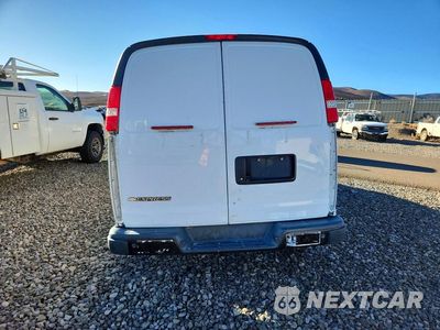 Zdjęcie 6 z 13 samochodu: 2020 CHEVROLET EXPRESS G2500 VIN:1GCWGAFP1L1244237 - miniatura