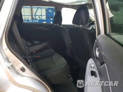 Zdjęcie 11 z 13 samochodu: 2019 NISSAN ROGUE SV VIN:KNMAT2MV6KP551363 - miniatura