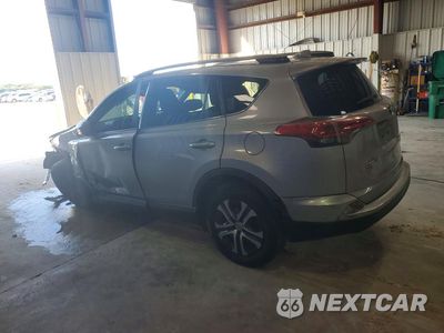 Drugie zdjęcie samochodu z przodu: 2017 TOYOTA RAV4 LE VIN:2T3BFREV4HW660503 - miniatura