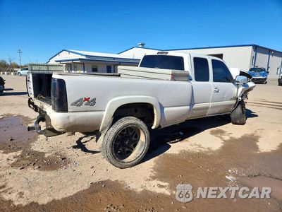 Trzecie zdjęcie samochodu z tyłu: 2007 CHEVROLET SILVERADO K2500 HEAVY DUTY VIN:1GCHK29D07E171021 - miniatura