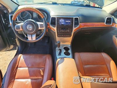 Zdjęcie 8 z 12 samochodu: 2013 JEEP GRAND CHEROKEE OVERLAND VIN:1C4RJFCTXDC581573 - miniatura