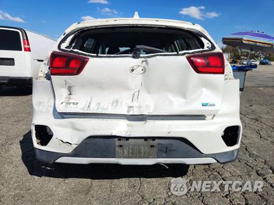 Zdjęcie 6 z 13 samochodu: 2020 KIA NIRO LXS VIN:KNDCB3LC9L5439798 - miniatura