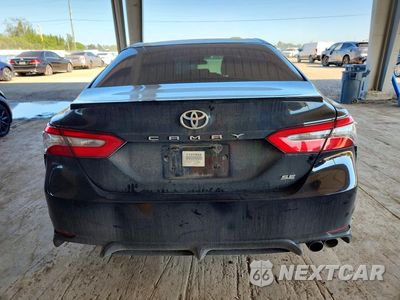 Zdjęcie 6 z 12 samochodu: 2018 TOYOTA CAMRY SE VIN:4T1B11HK5JU571622 - miniatura