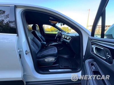 Zdjęcie 12 z 15 samochodu: 2015 PORSCHE MACAN S VIN:WP1AB2A52FLB50430 - miniatura