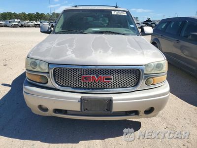 Piąte zdjęcie samochodu w środku: 2004 GMC YUKON XL DENALI VIN:1GKFK66U34J211795 - miniatura