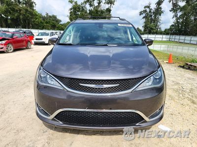 Piąte zdjęcie samochodu w środku: 2017 CHRYSLER PACIFICA TOURING L VIN:2C4RC1BG9HR534338 - miniatura