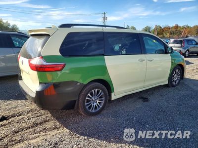 Trzecie zdjęcie samochodu z tyłu: 2020 TOYOTA SIENNA XLE 8-PASSENGER VIN:5TDYZ3DC3LS039990 - miniatura