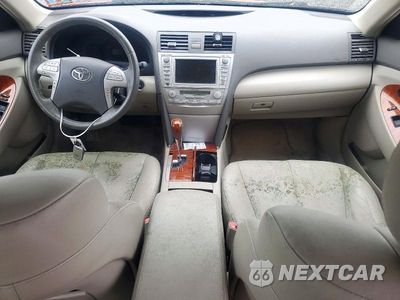 Zdjęcie 8 z 12 samochodu: 2010 TOYOTA CAMRY XLE V6 VIN:4T1BK3EK3AU114045 - miniatura