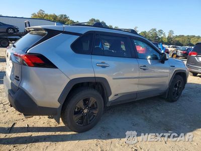Trzecie zdjęcie samochodu z tyłu: 2021 TOYOTA RAV4 XLE VIN:2T3RWRFV2MW128190 - miniatura